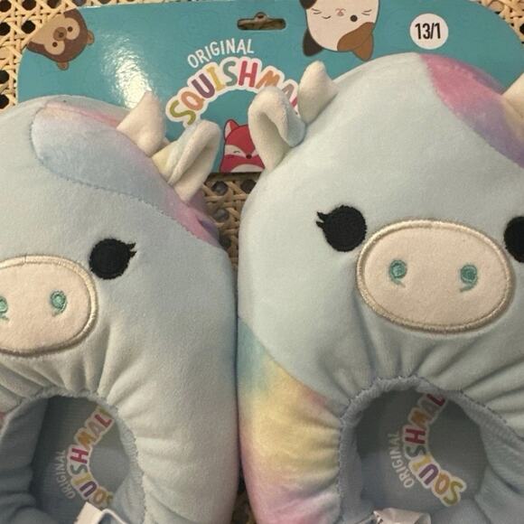 Original Squishmallows Kids Slippers 13/1 Unicorn Pastel Tie Dye Plush Jazwares - Picture 6 of 8